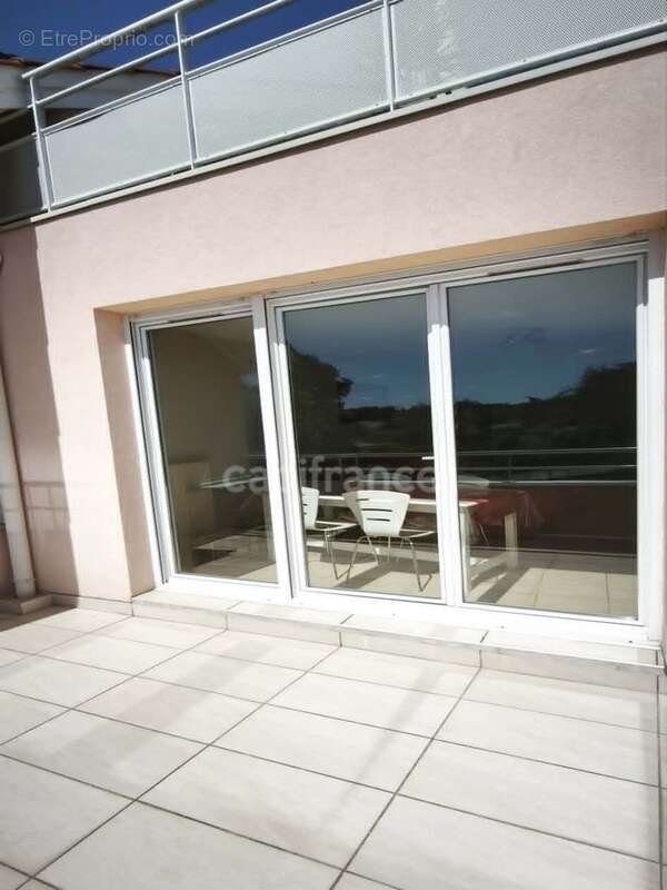 Appartement à RIVES