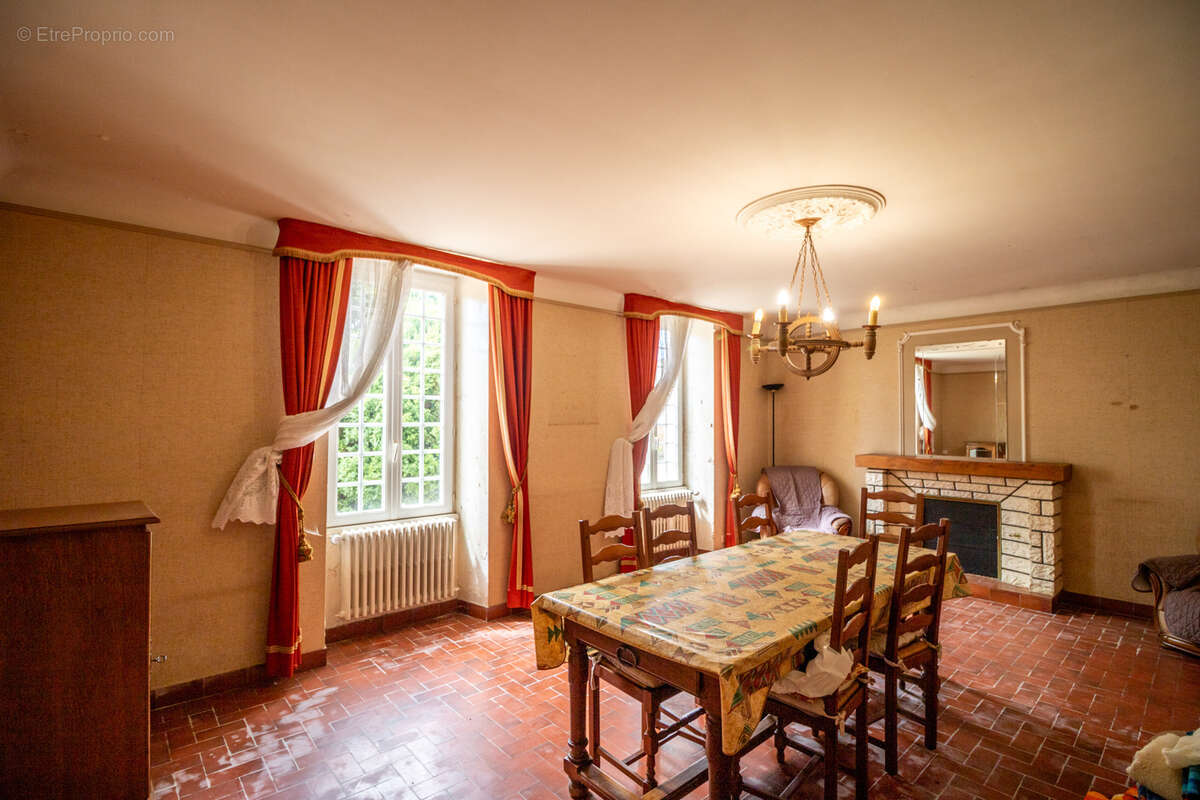 Belle propriété bourgeoise, dépendances, jardin - photo 3