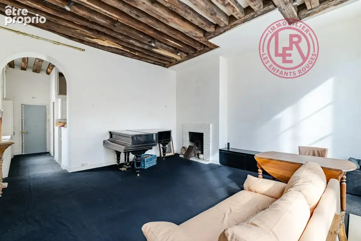 Paris 3ème - 2 Pièces de charme - 3,4m de hauteur sous plafond - photo 3