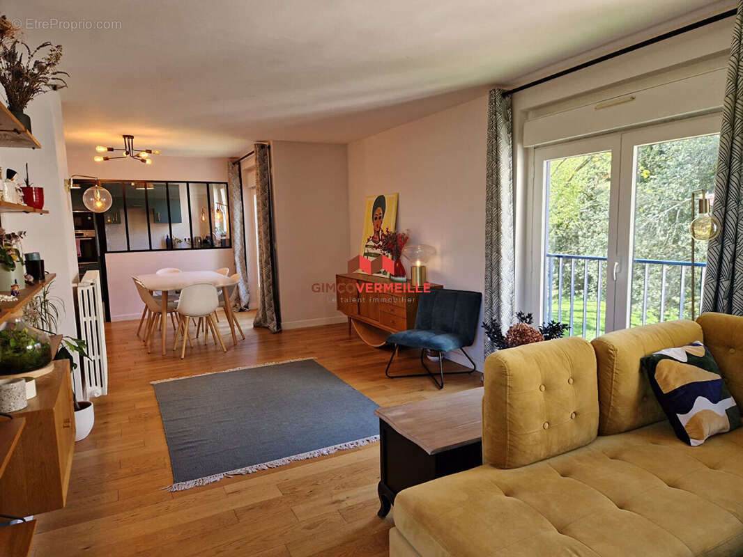 Appartement à LOUVECIENNES