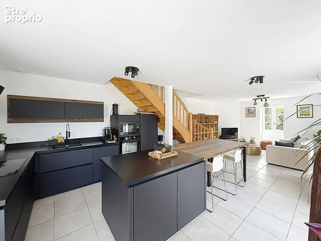 Appartement 4 pièces avec jardin - photo 3