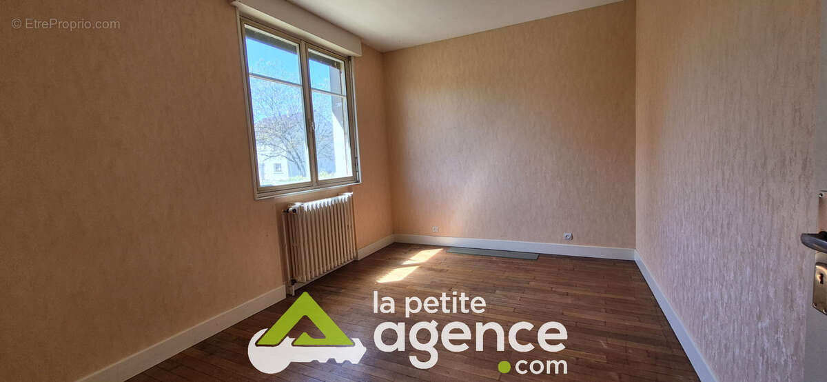 Maison à PREMILHAT