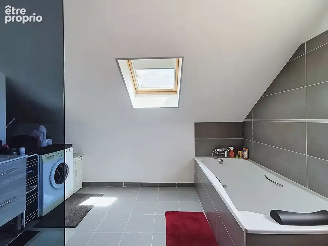 THONON LES BAINS - Appartement 3 pièces - 107 m2 - photo 9