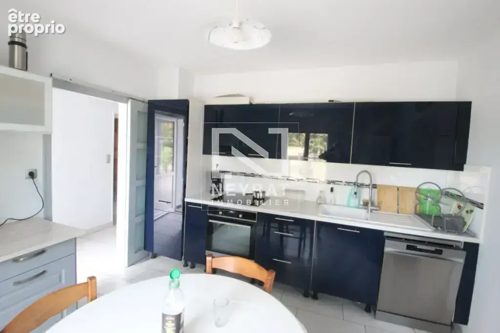 Maison et véranda - photo 9