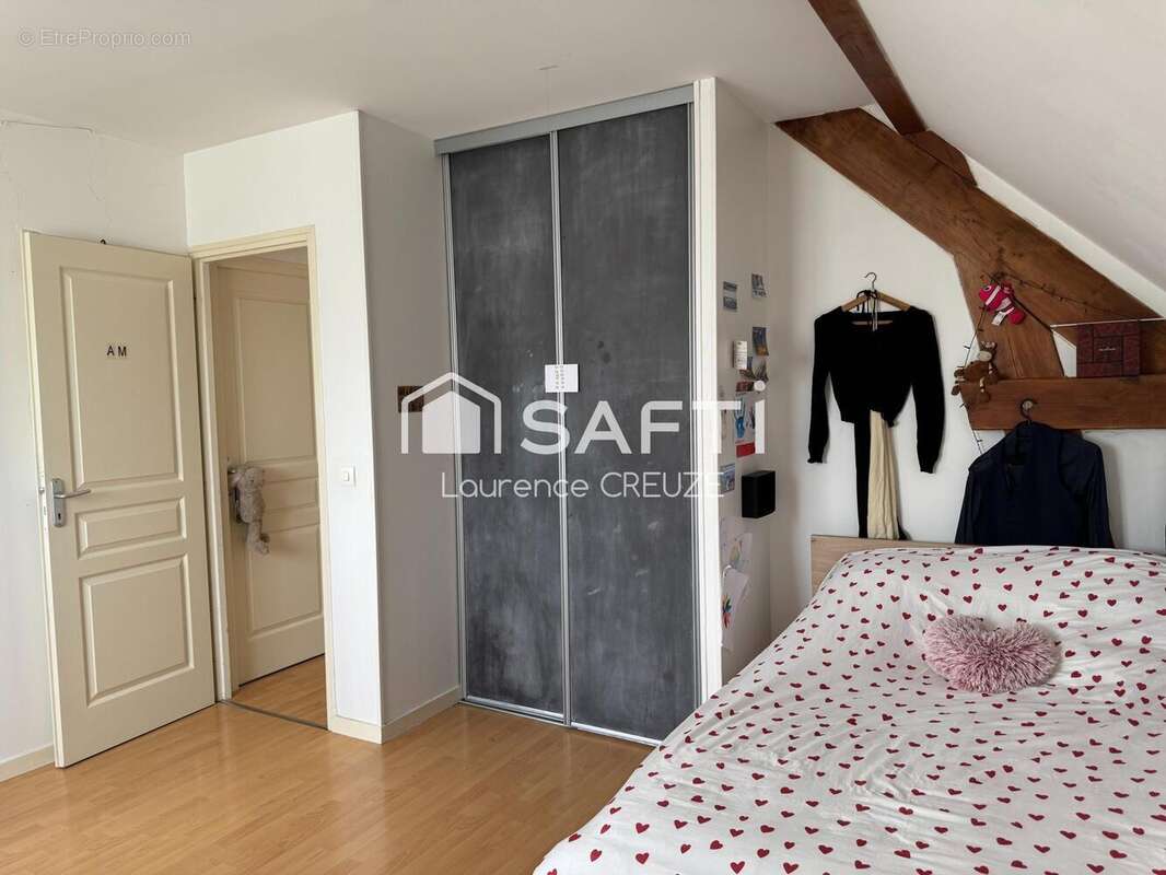 Maison 188 m² à Arguel  - photo 9