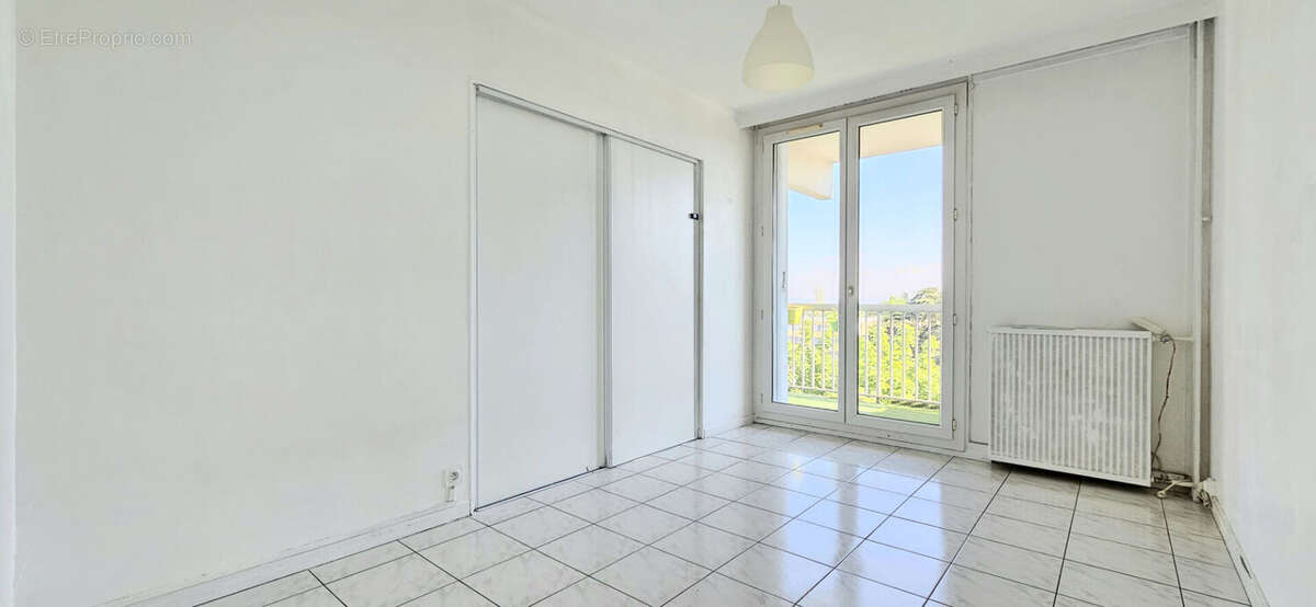 Appartement à VENISSIEUX