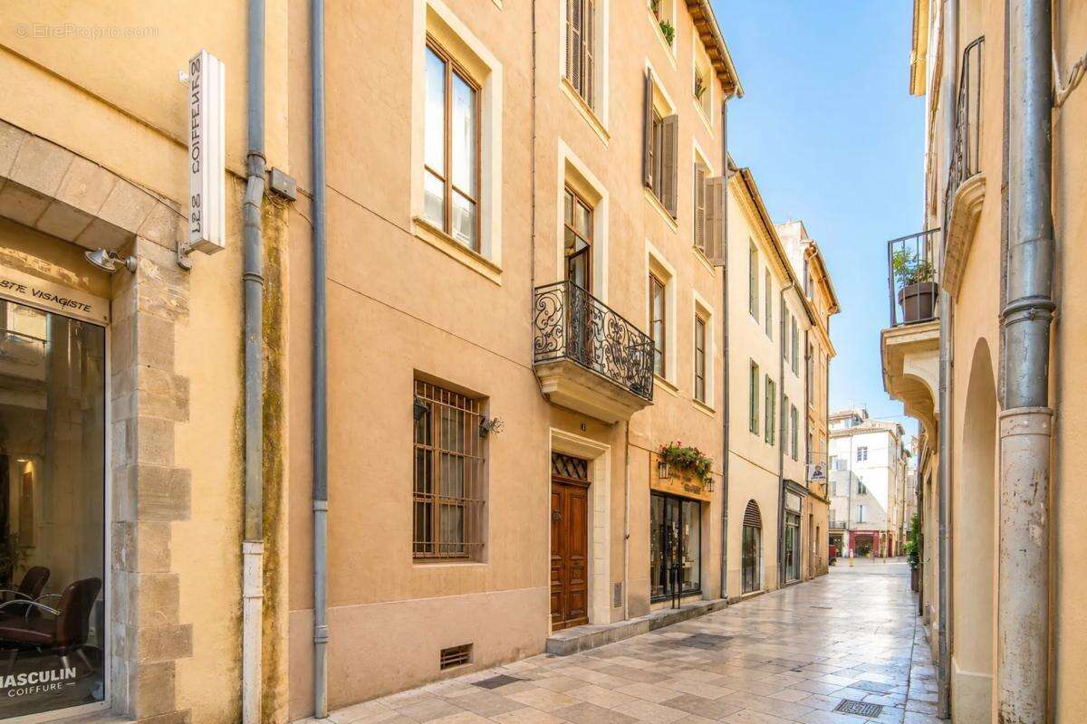 Appartement de 4 pièces de 118 m² à Nîmes - photo 15