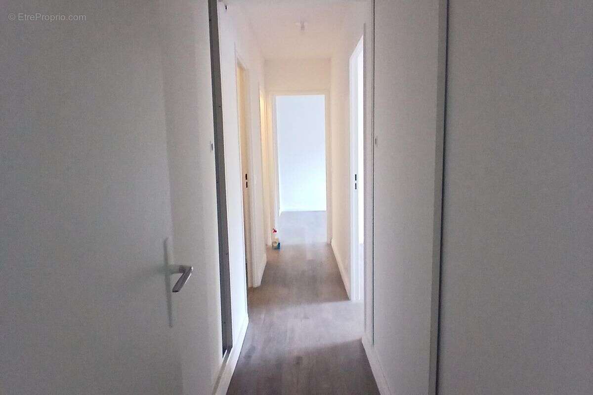 Appartement à MARSEILLE-11E