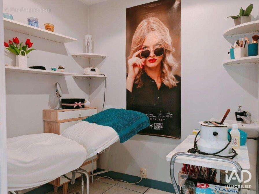 Photo 6 - Commerce à LA CHARITE-SUR-LOIRE