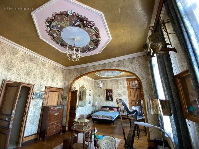 Maison à CREPY