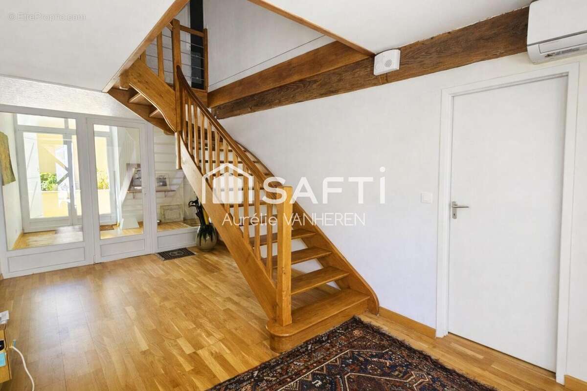 Photo 2 - Maison à COSNE-COURS-SUR-LOIRE