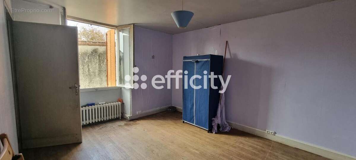 Maison à MAUPREVOIR