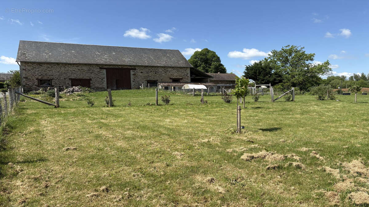 Proche pompadour grande maison avec dependances - photo 28