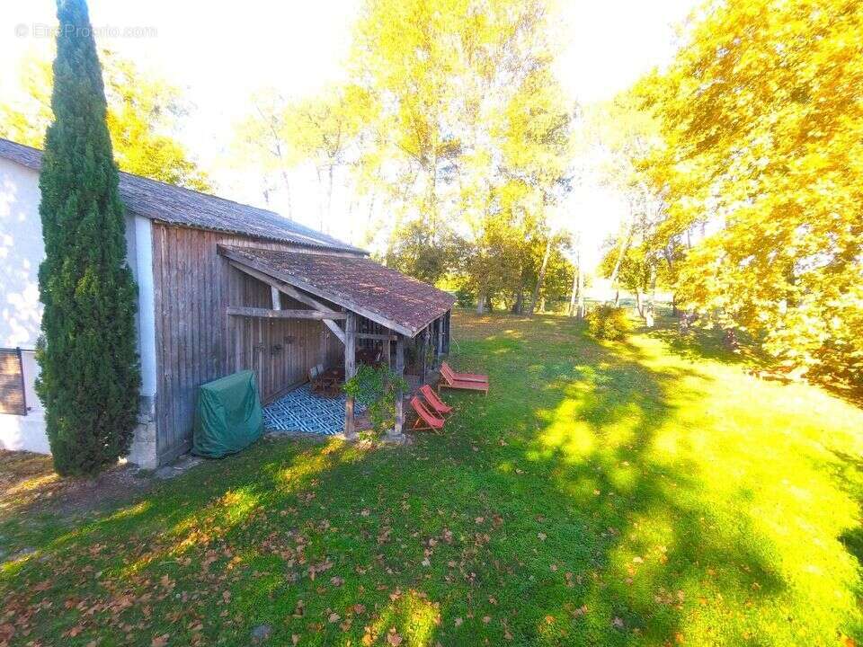 Maison à CASTELJALOUX