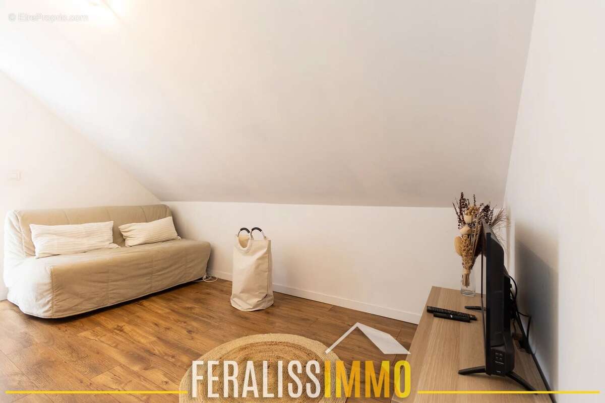 Maison à COURDIMANCHE