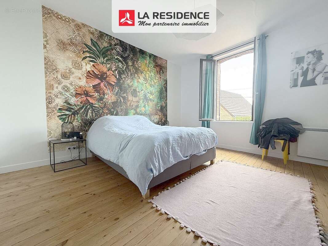 Maison à BONNIERES-SUR-SEINE