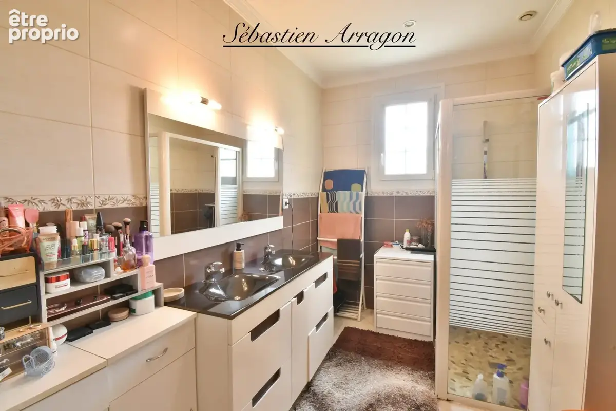En exclusivité à Cancon – Maison familiale rénovée de 130 m² avec garage et terrain clos - photo 8