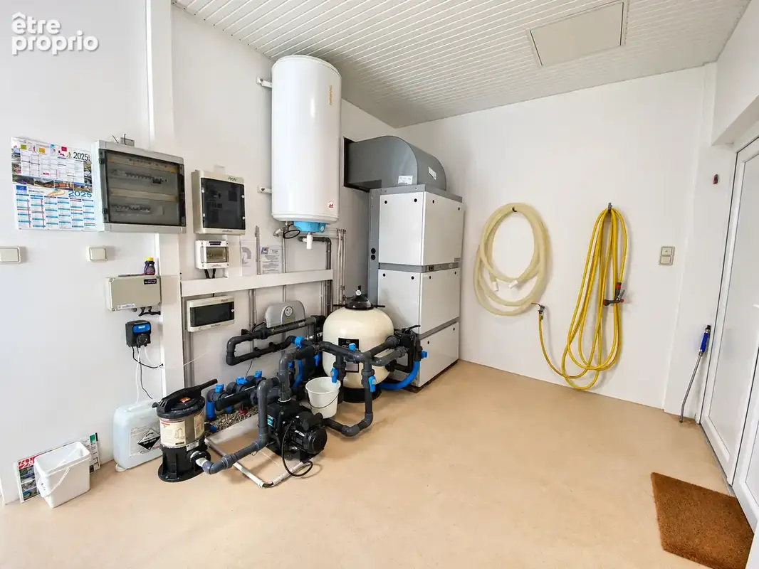 Aux portes de Saintes   Propriété de caractère avec piscine intérieure chauffée - photo 27
