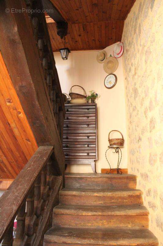 Maison à LANGOGNE