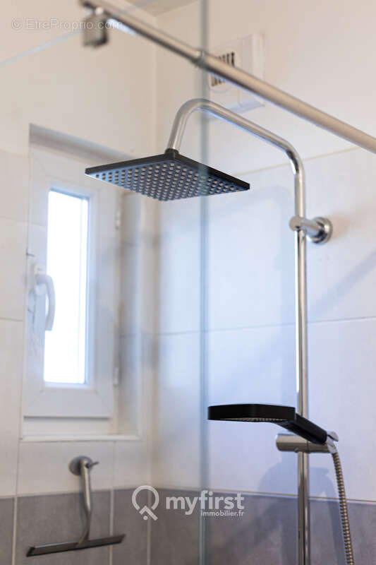 Appartement à LA VALETTE-DU-VAR