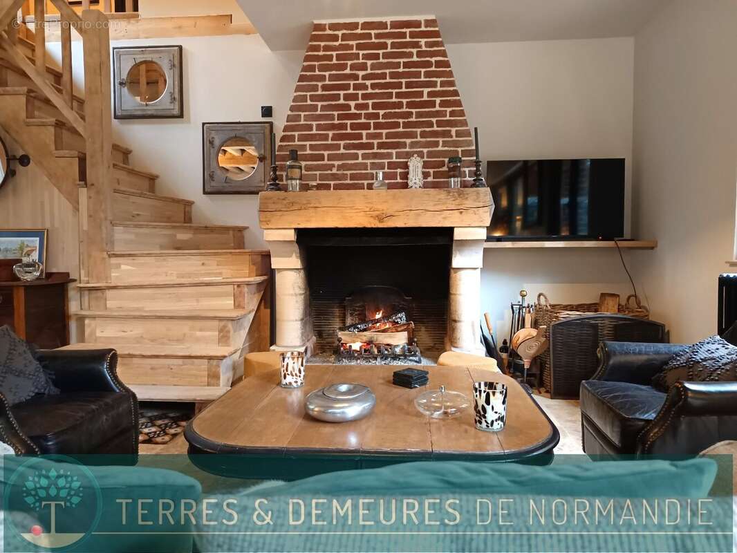 Maison à CORMEILLES