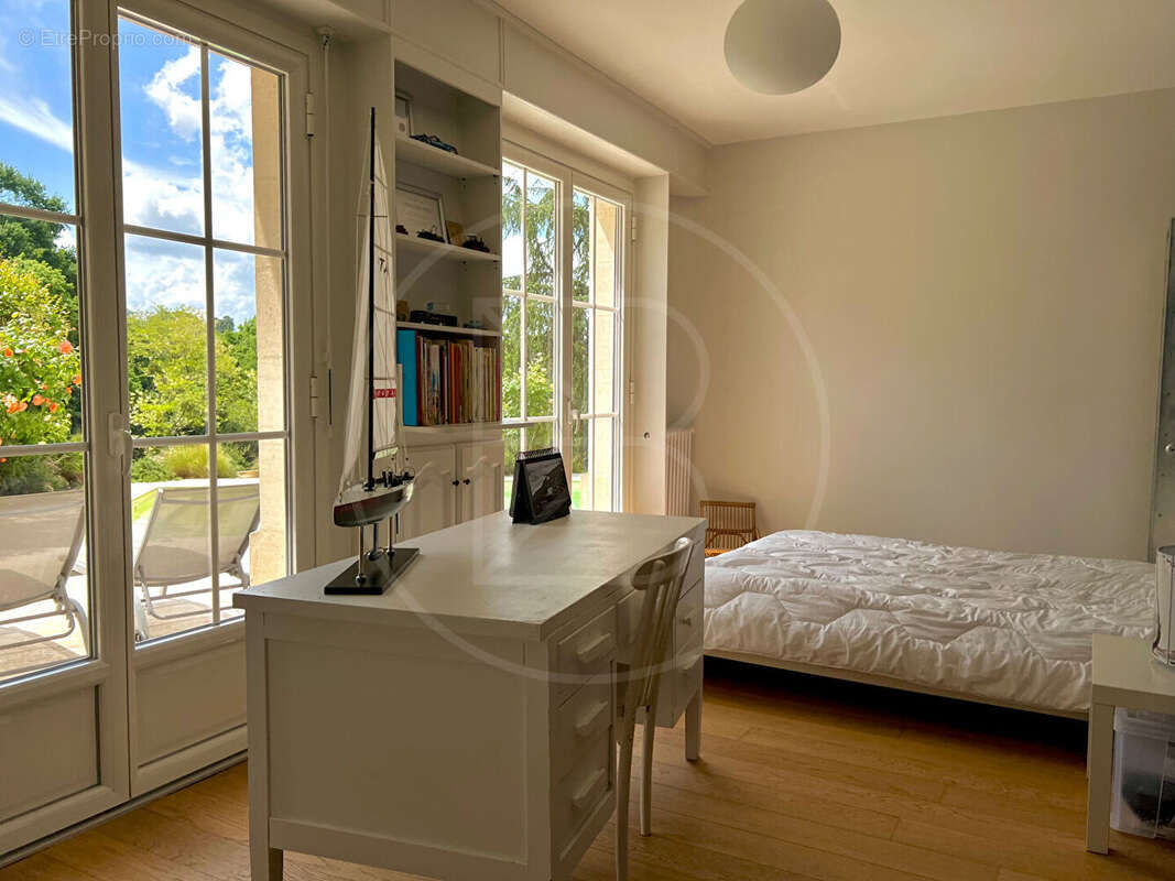 Maison à CARIGNAN-DE-BORDEAUX