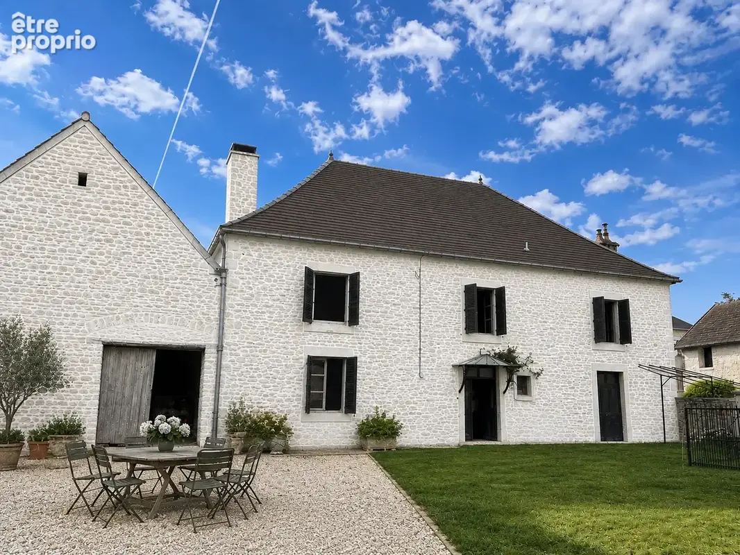 AUBE( 10) Proche de Bar/Seine : Ancien corps de ferme à rénover de 100m2 avec terrain et dépendances - photo 15