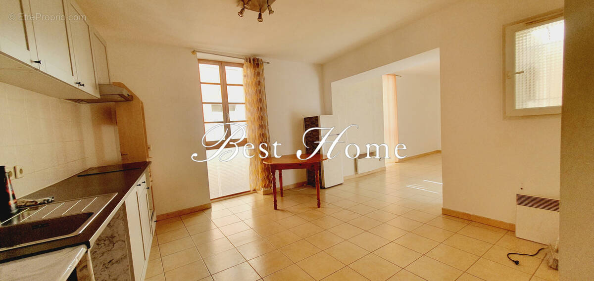 Appartement à NIMES
