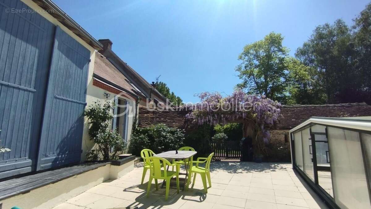 Maison à CHATEAUNEUF-SUR-LOIRE