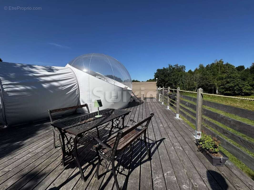 Maison à QUARRE-LES-TOMBES