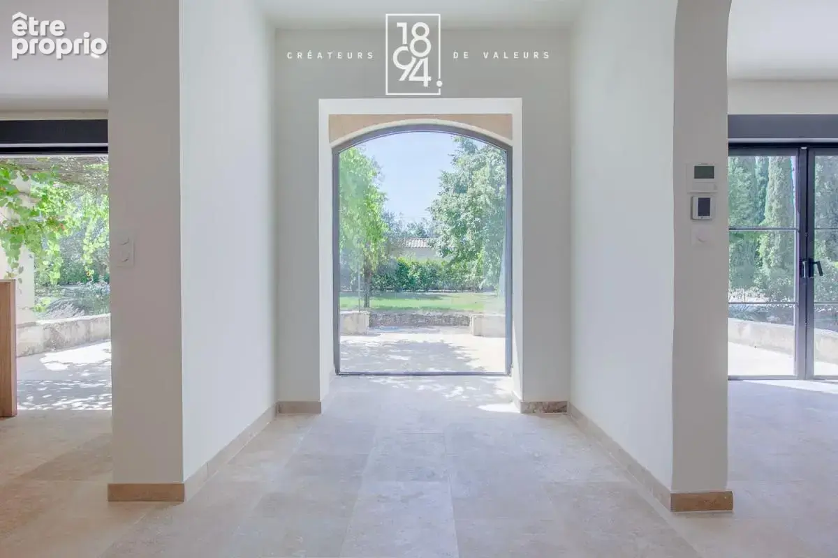 Bastide contemporaine avec dépendance jardin et piscine à Pernes les fontaines - photo 10