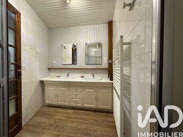 Photo 9 - Maison à PONT-SUR-YONNE