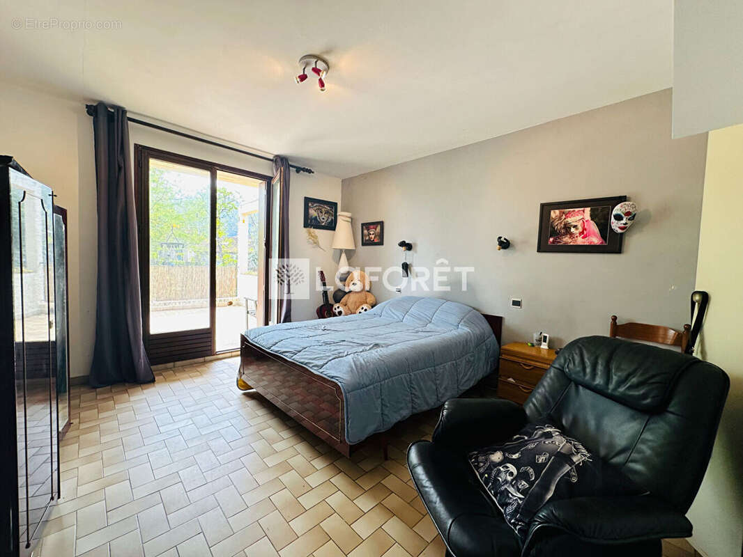 Maison Ceret 5 pièce(s) 147 m2 - photo 9