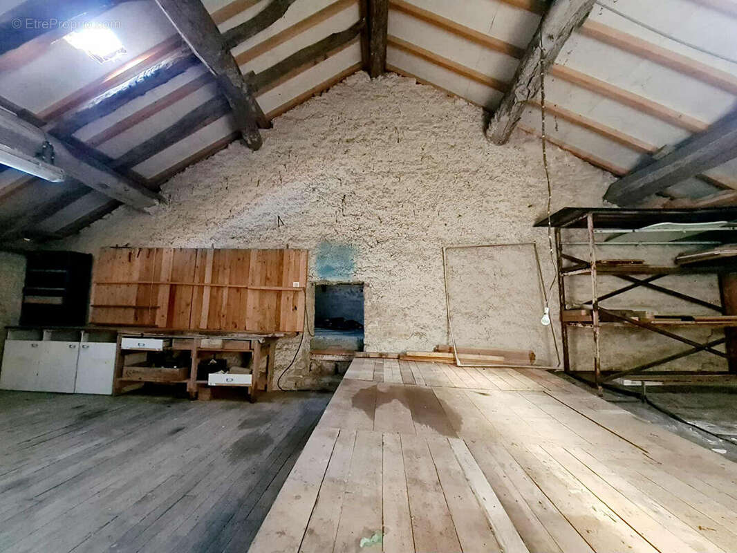 Maison à MARNAY-SUR-MARNE