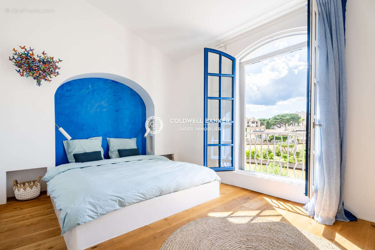 Maison 170 m² à Grimaud  - photo 8