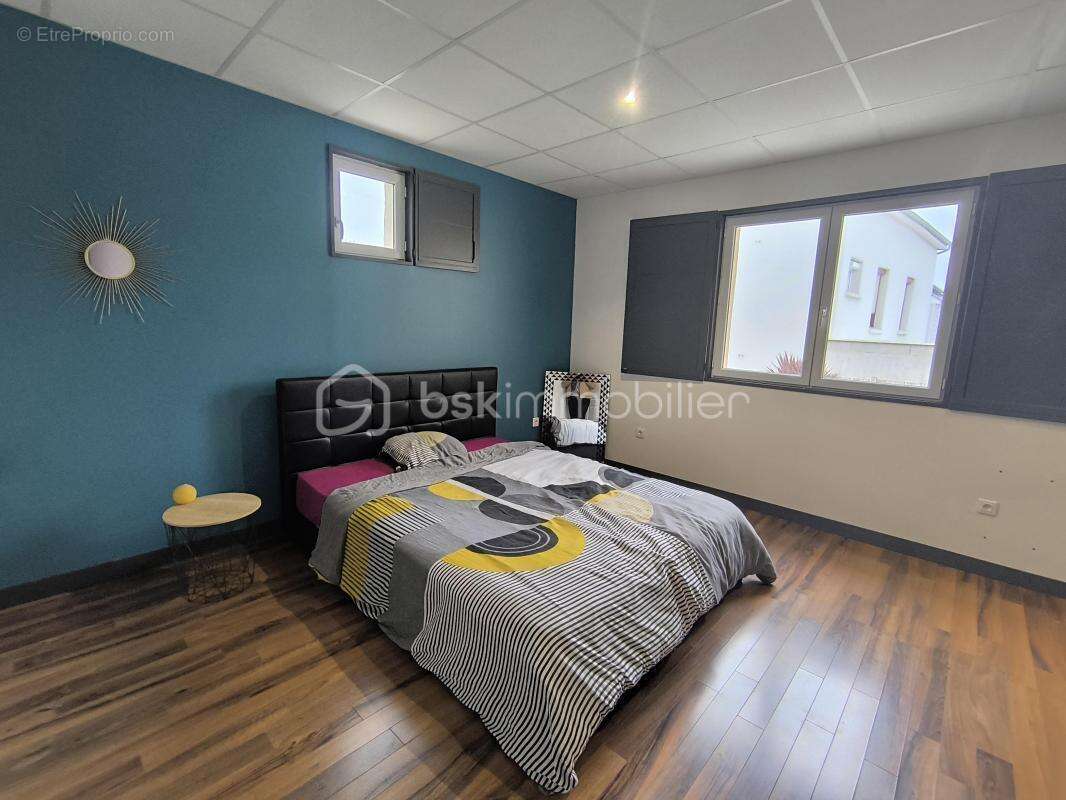 Maison à CHASNE-SUR-ILLET