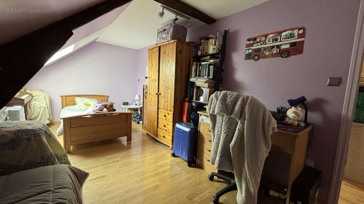 Maison à BEAUVILLIERS