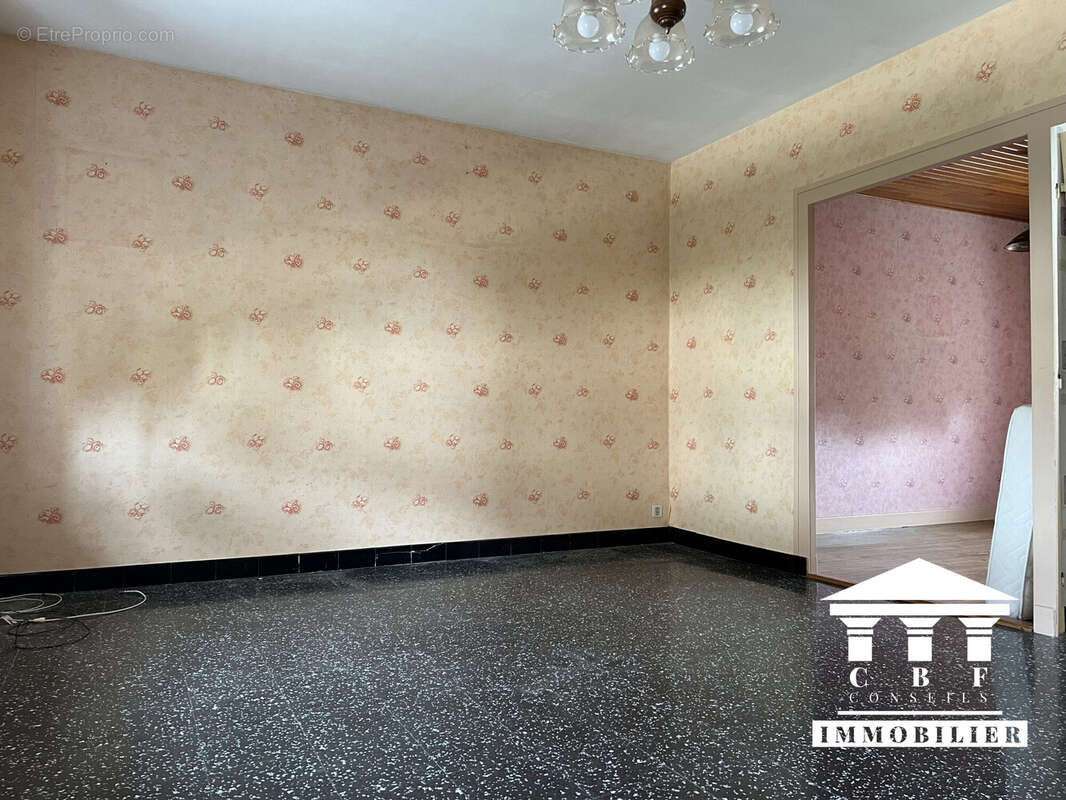 Maison 143 m² à Montchanin  - photo 6