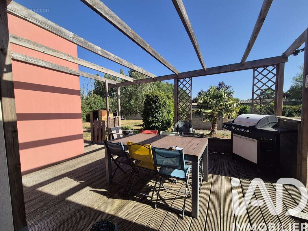 Photo 2 - Maison à LA COUDRE