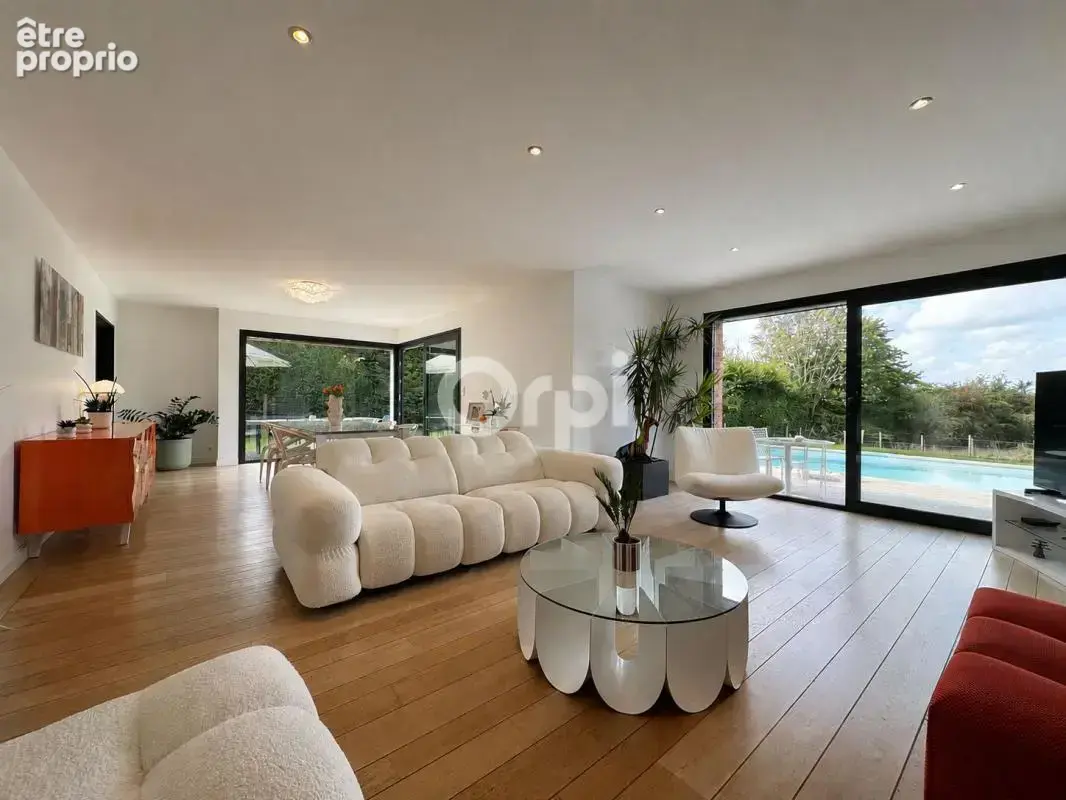 Maison Individuelle Avec Piscine - photo 2
