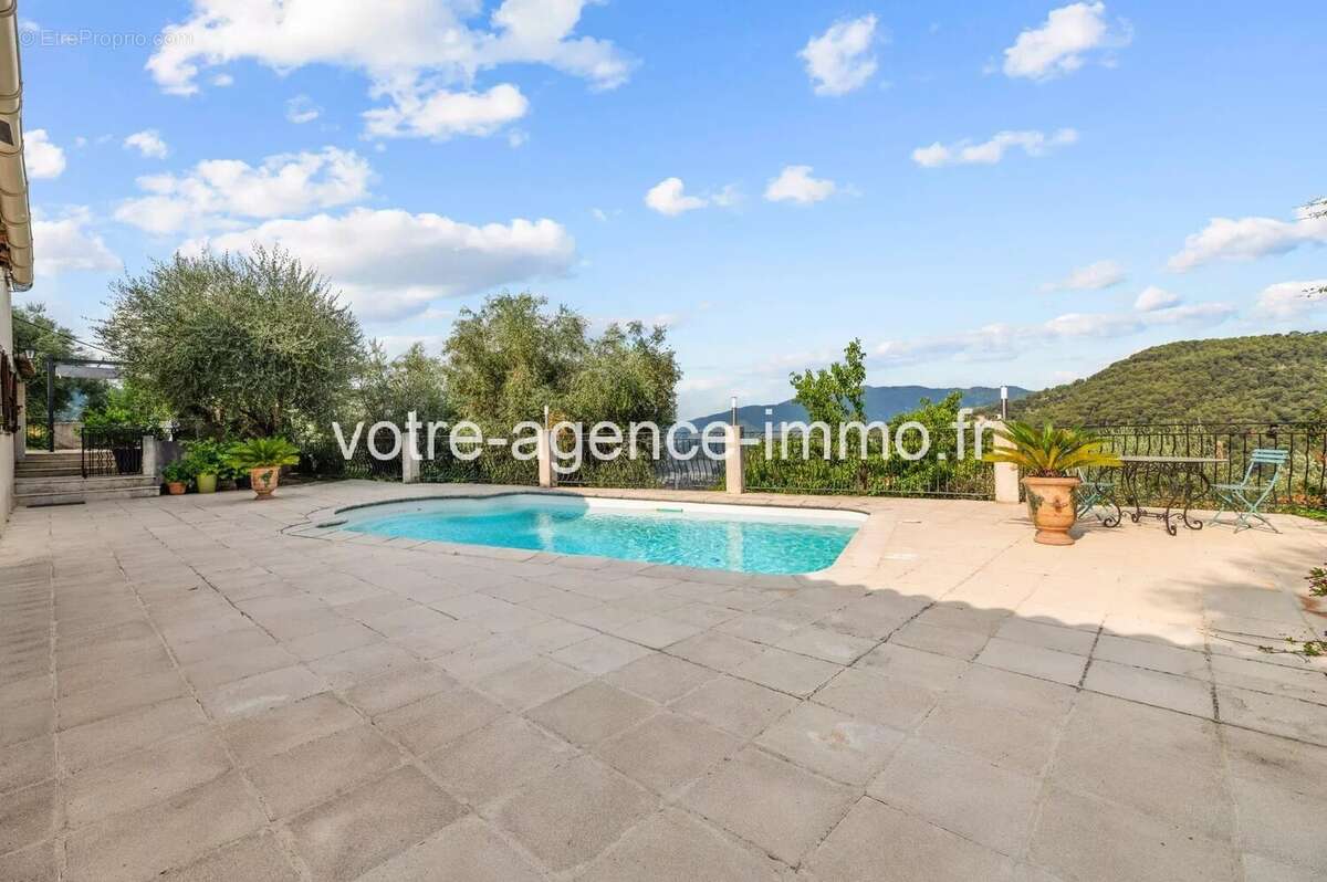 Maison 4 pièces + piscine et garage - Peille - photo 7
