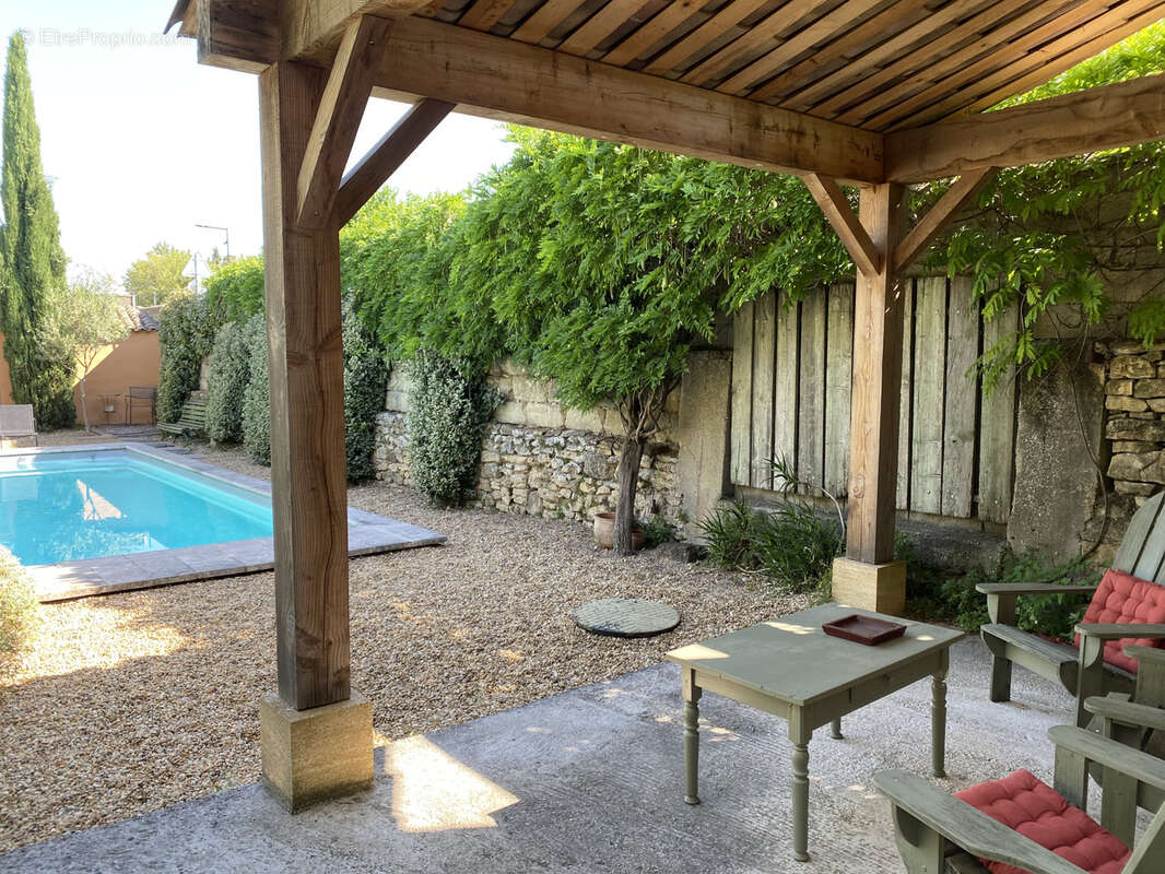 Maison à SAINT-QUENTIN-LA-POTERIE