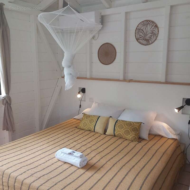 Maison à SAINTE-ANNE