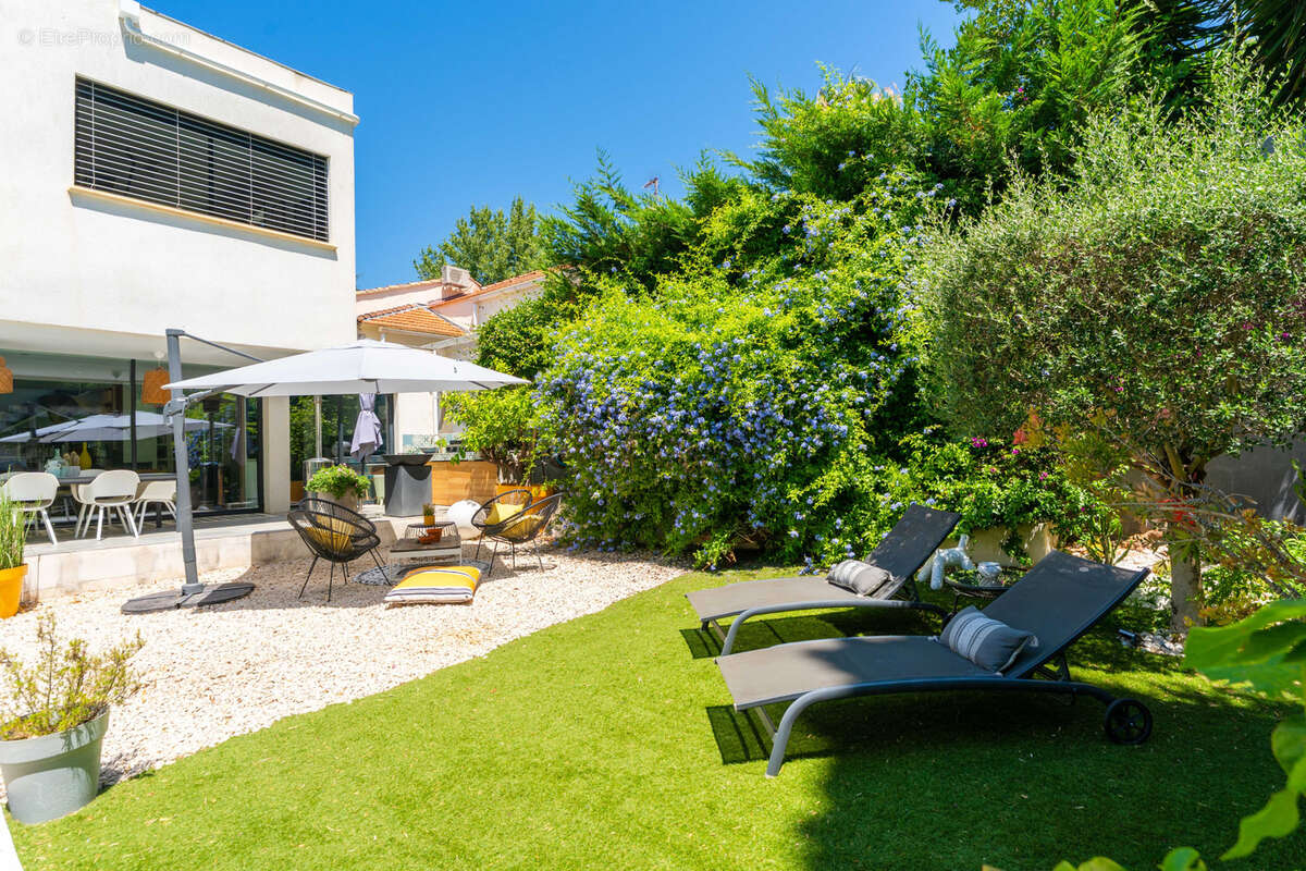 Maison à MARSEILLE-9E