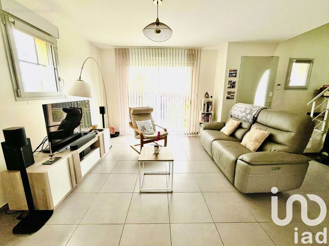 Photo 7 - Maison à EVRY-GREGY-SUR-YERRE