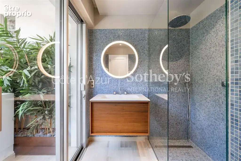 Appartement avec grande terrasse, piscine et vue mer panoramique aux portes de Cannes** - photo 12