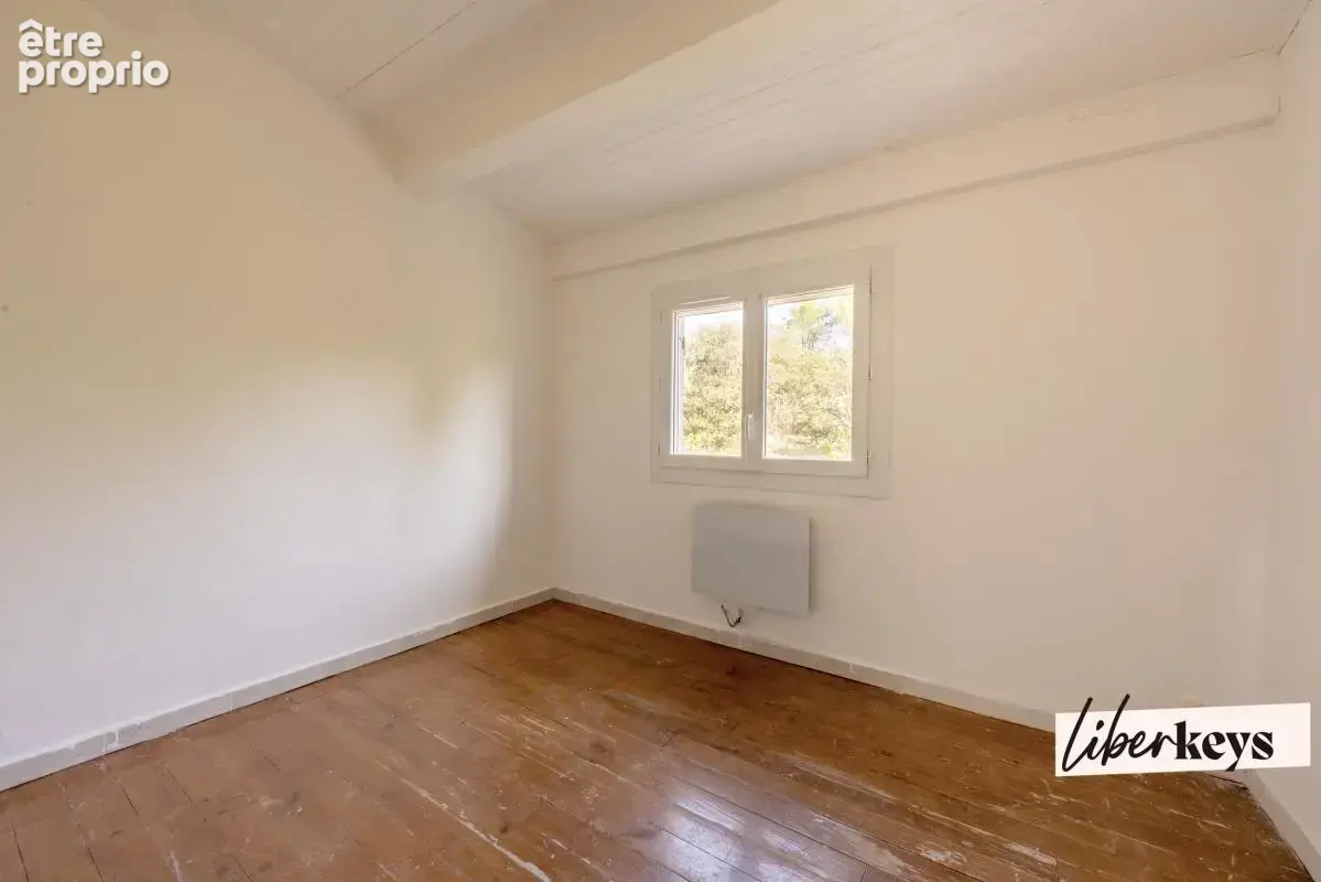 Au calme absolu et dans un parc arboré, propriété 2 habitations et dépendances - photo 8