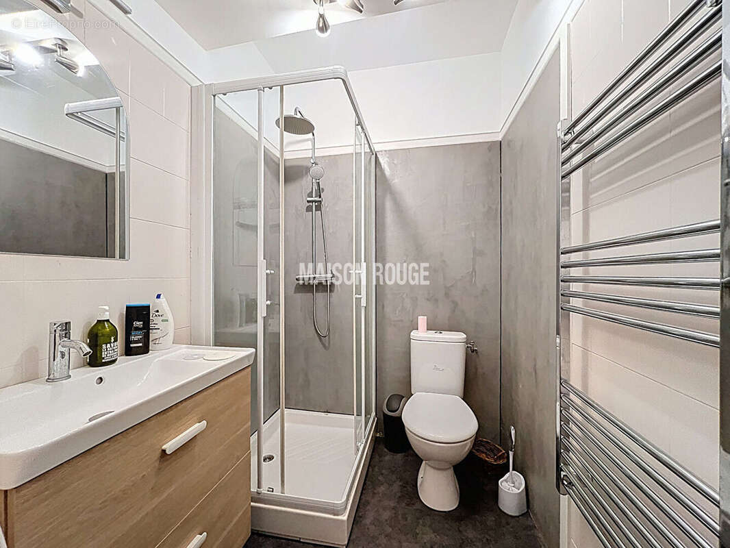 Maison à BAGUER-MORVAN