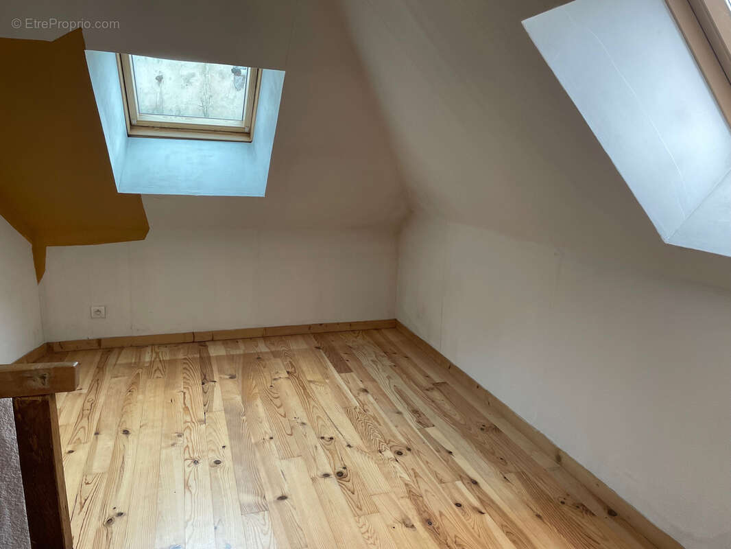 Maison à LA FERTE-GAUCHER