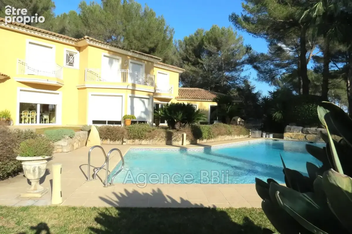 Maison 500 m² à vendre à Mougins (06250) - photo 2